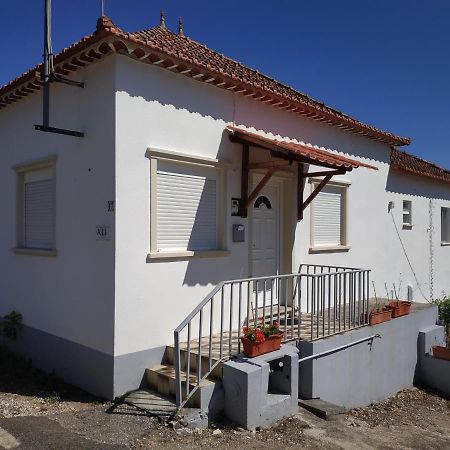 Casa 4 Estacoes Villa Batalha Eksteriør billede